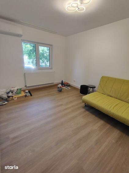 Garsonieră decomandată în Progresul