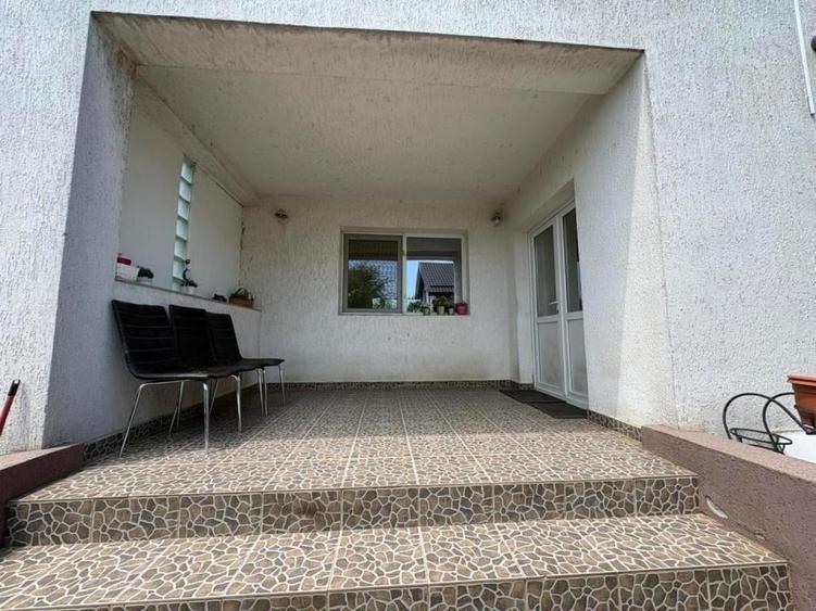 Casă individuală cu 3 camere cu Teren 500 Mp în Dragomirești-Vale