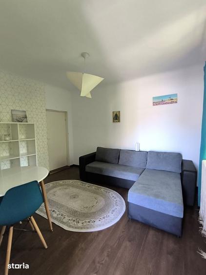Casă cu 2 camere cu Teren 30 Mp în Piața Unirii