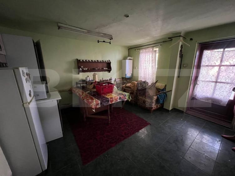 Casă cu 5 camere cu Teren 1032 Mp în Central