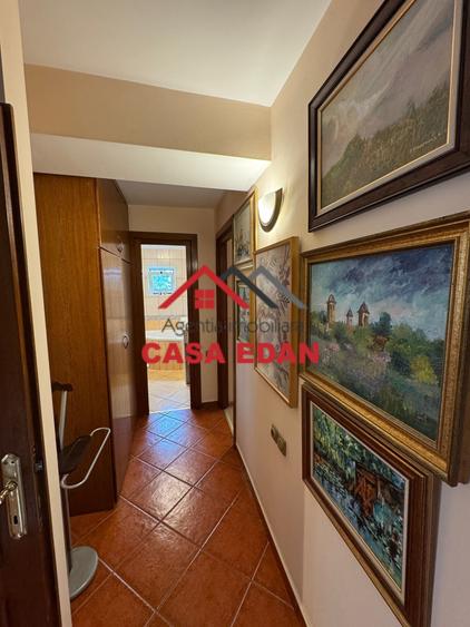 Apartament cu 3 camere în Câmpina
