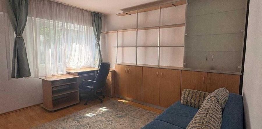Ap 1 cam P-ta Cipariu - 400 Euro - 1