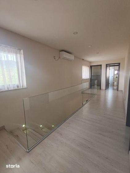 Casă cu 4 camere cu Teren 900 Mp în Valea Borcutului