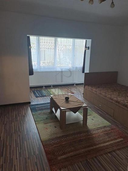 Garsonieră decomandată, mobilată în Freidorf
