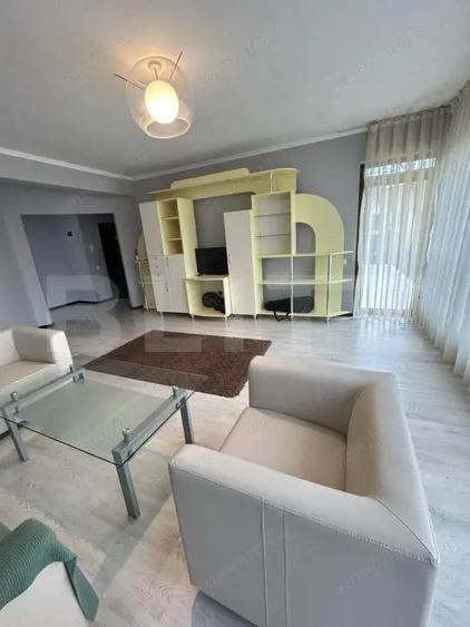 Apartament cu 2 camere semidecomandat în Bună Ziua
