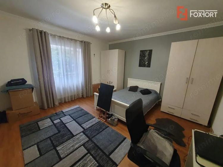 Apartament cu 2 camere decomandat, mobilat în Sinaia