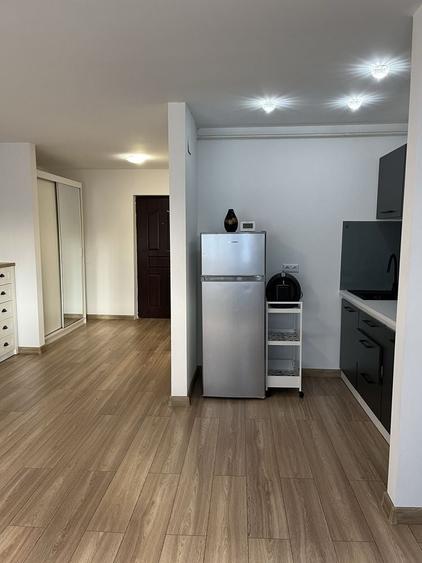 Garsonieră decomandată în Moara