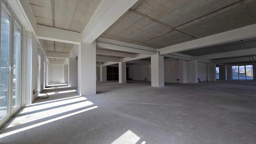 Spațiu comercial, de 40 mp, în Central