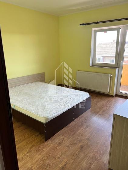 Garsonieră decomandată, mobilată în Steaua