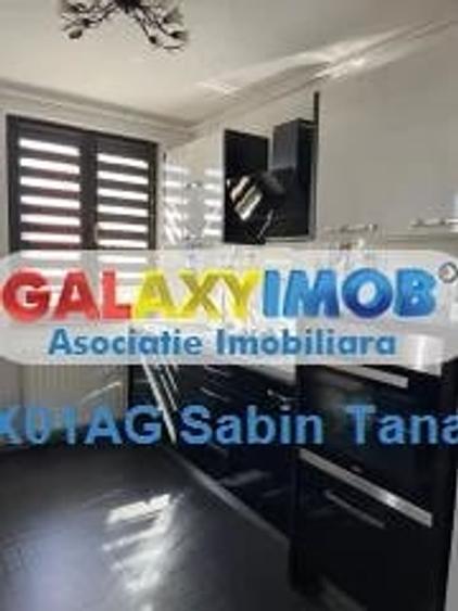 Apartament cu 2 camere decomandat în Calea București