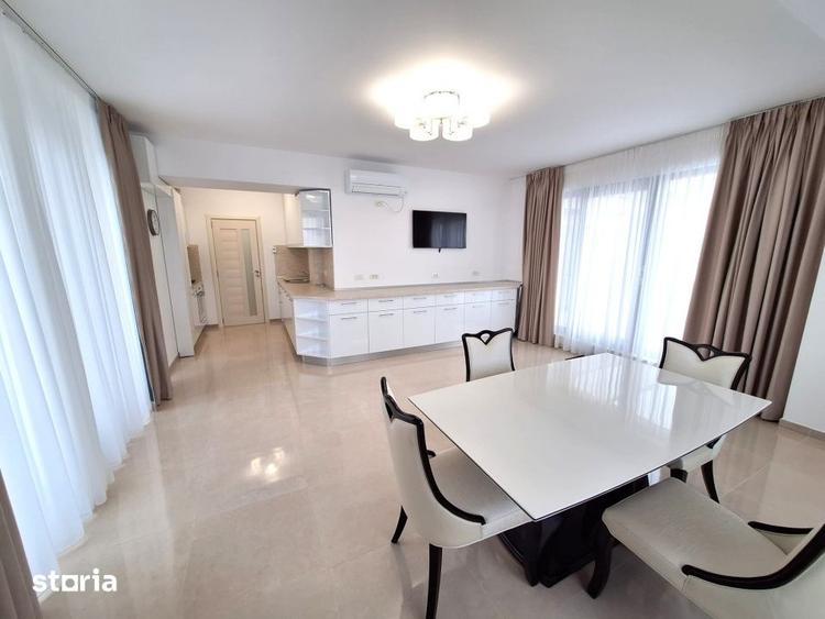 Apartament cu 4 camere, mobilat în Craiovei