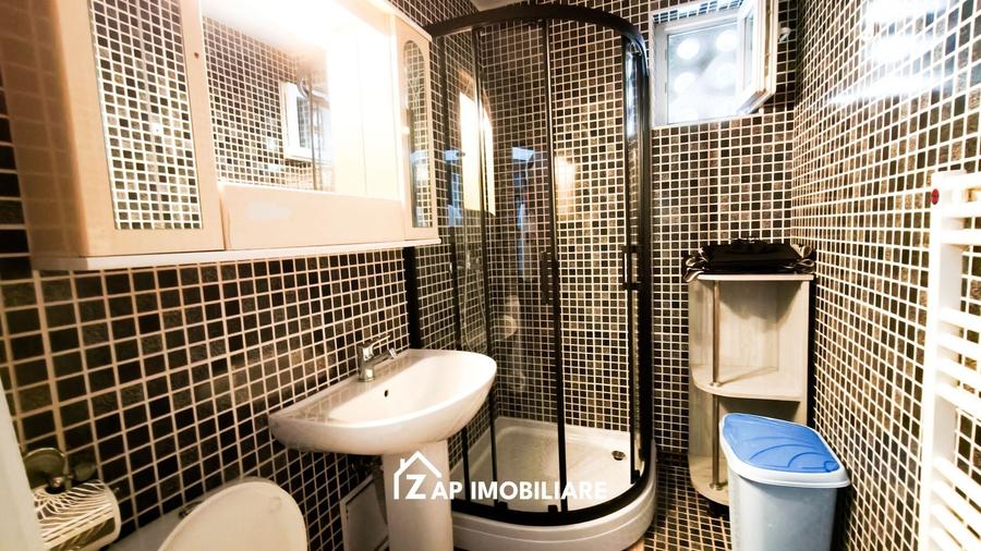 Apartament cu 3 camere decomandat, mobilat în Tudor