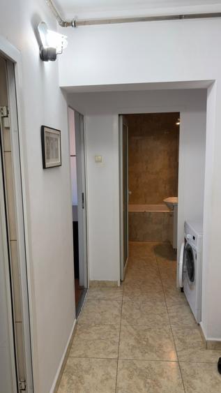 Apartament cu 2 camere decomandat în Stadion