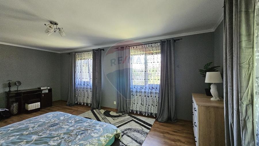 Casă / Vilă cu 6 camere de vânzare in Hânțești, Suceava - 42