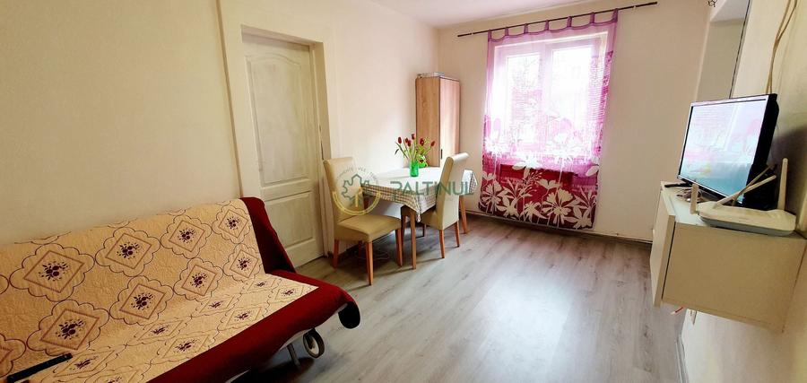 Apartament cu 2 camere semidecomandat, mobilat în Țiglari