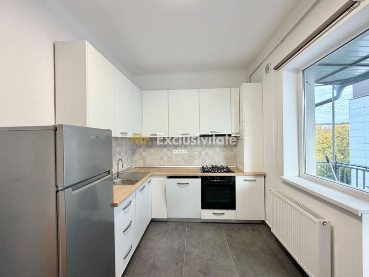 Apartament cu 3 camere decomandat, mobilat în Central