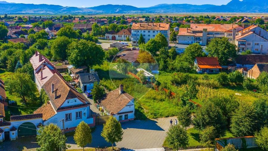 Teren Construcții intravilan de 1840 mp, în Prejmer