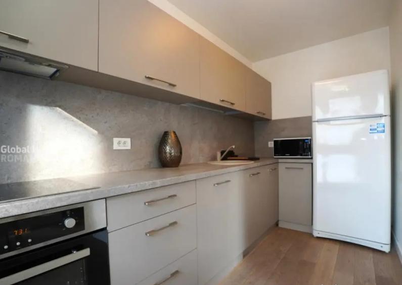 Apartament cu 2 camere semidecomandat, mobilat în Herăstrău
