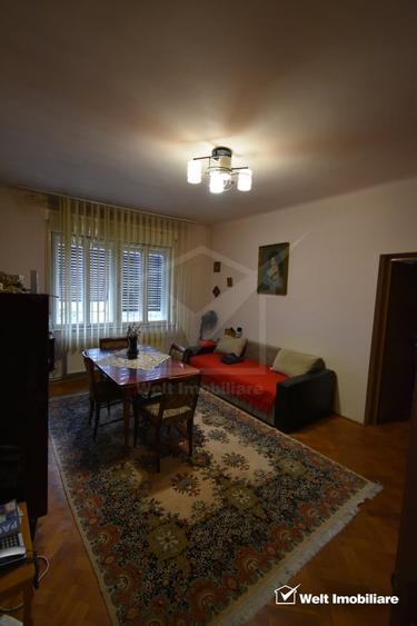 Apartament cu 3 camere decomandat, mobilat în Central