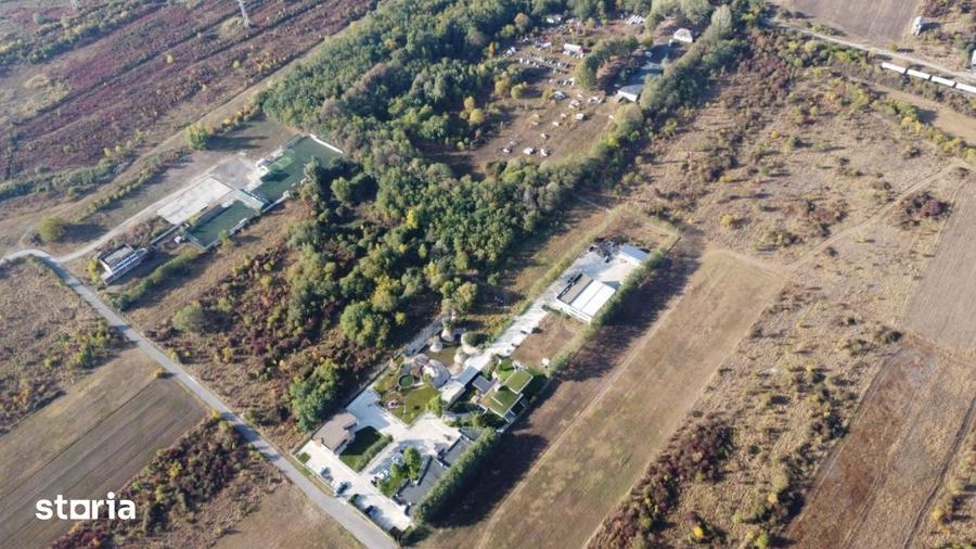 Teren de 5000 mp, în Hipodrom