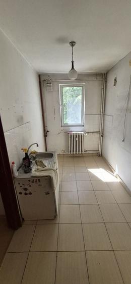 Apartament cu 2 camere semidecomandat în Drumul Taberei