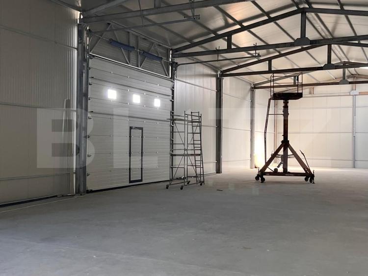Spațiu industrial, de 576 mp, în Aeroport