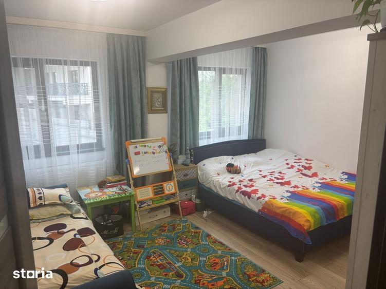 Apartament cu 3 camere în Bariera Vâlcii