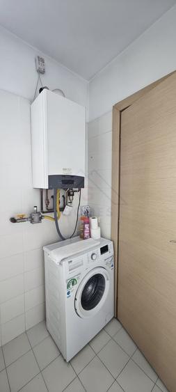 Apartament cu 2 camere decomandat, mobilat în Complex Studențesc