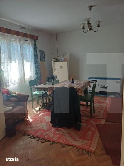 Casă cu 2 camere cu Teren 1426 Mp în Dalnic