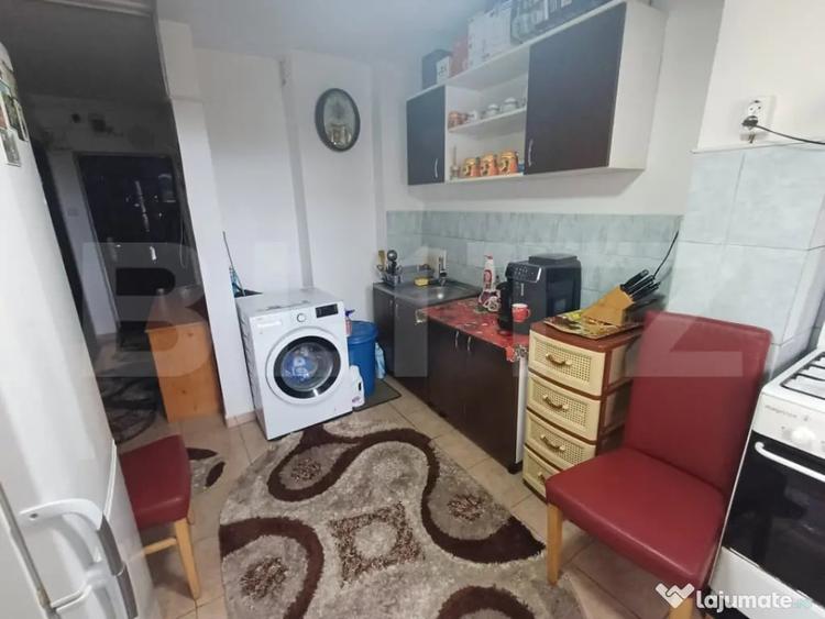 Apartament cu 2 camere decomandat în Plopilor