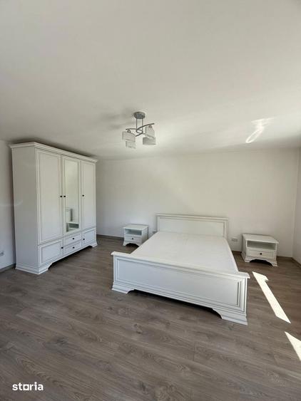 Apartament cu 2 camere decomandat în Între Lacuri