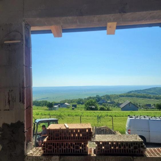 Casă cu 2 camere cu Teren 650 Mp în Chicerea