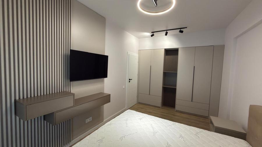 Apartament cu 2 camere semidecomandat în Străulești