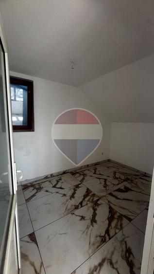Spațiu comercial, de 120 mp, în Burdujeni