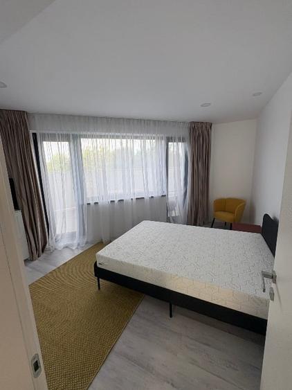 Apartament cu 2 camere decomandat, mobilat în Sisești