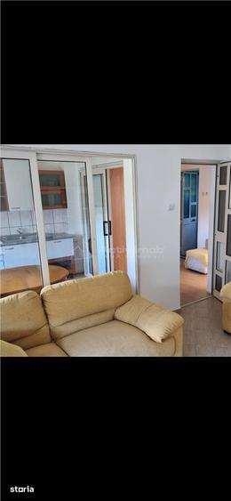 Apartament cu 2 camere decomandat în Bordei