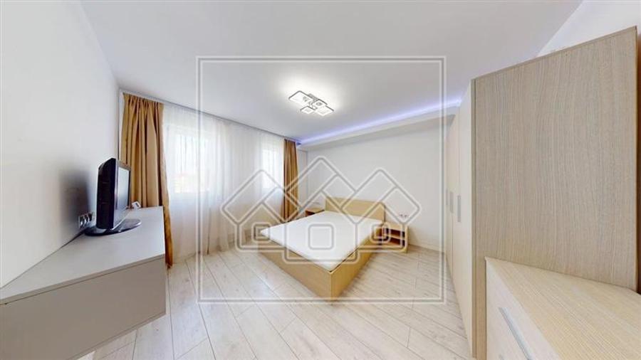 Apartament cu 2 camere decomandat în Arhitecților - Calea Cisnădiei