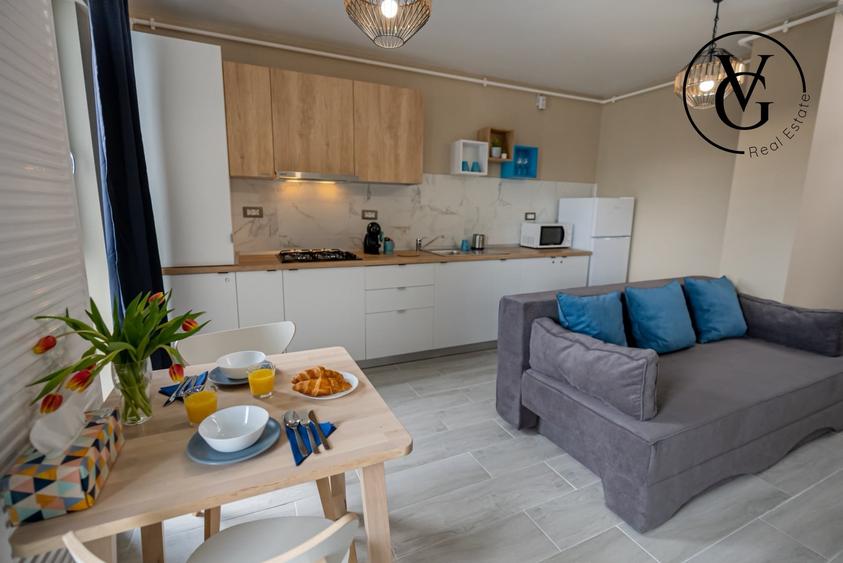 Apartament cu 2 camere semidecomandat, mobilat în Mamaia-Sat