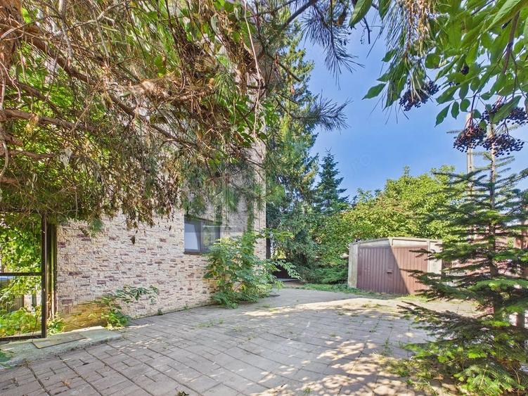 Casă cu 6 camere cu Teren 204 Mp în Tunari