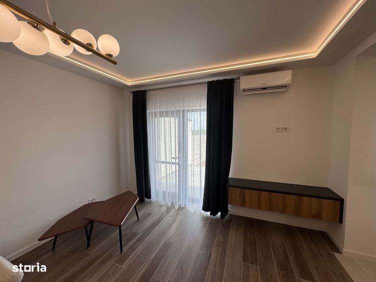 Casă cu 3 camere cu Teren 300 Mp în Aurel Vlaicu