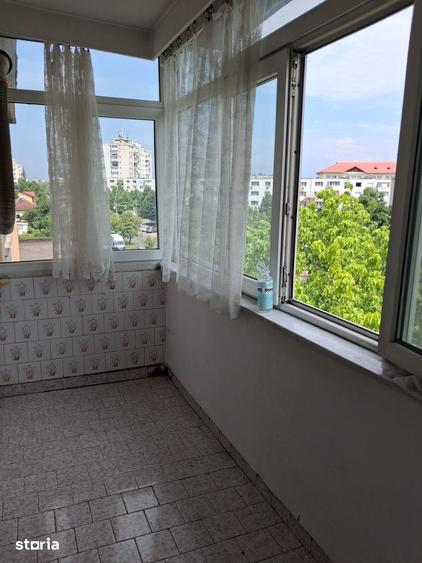 Apartament cu 3 camere decomandat în Exercițiu