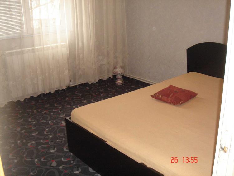 Apartament cu 3 camere decomandat în Alexandru cel Bun