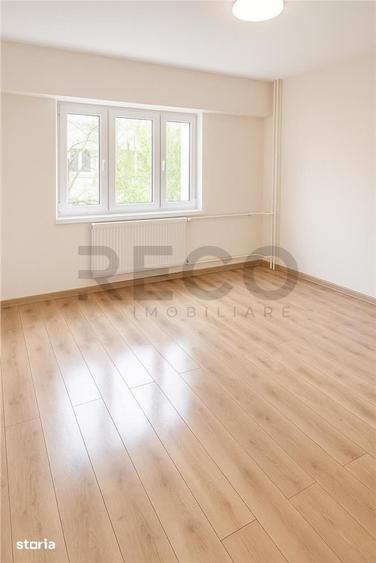 Garsonieră decomandată în Decebal — fotografia 3