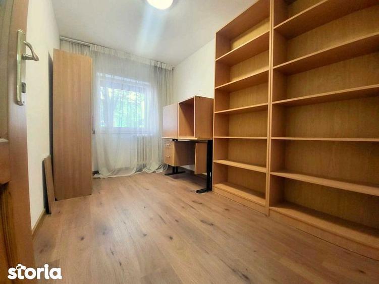 Apartament cu 4 camere, mobilat în Central