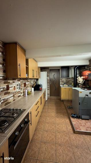 Casa, 6 camere, 2000 mp teren, Mera Noua - 10