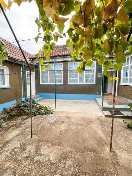 Casă cu 4 camere cu Teren 600 Mp în Sântandrei