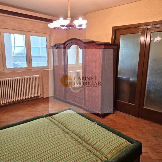 Apartament cu 2 camere circular în Sala Palatului