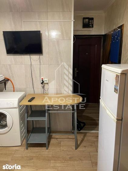 Garsonieră, mobilată în Confecții