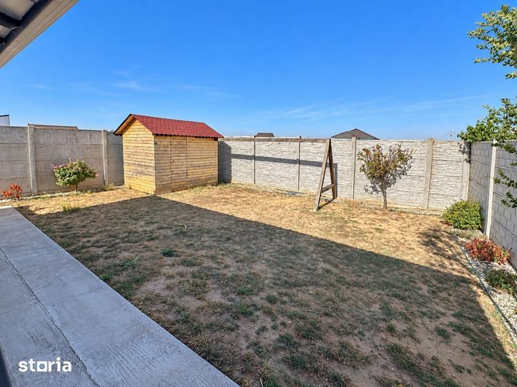 Casă cu 4 camere cu Teren 350 Mp în Sântandrei