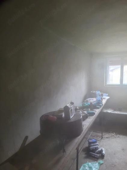 Casă cu 1 camere cu Teren 1300 Mp în Central